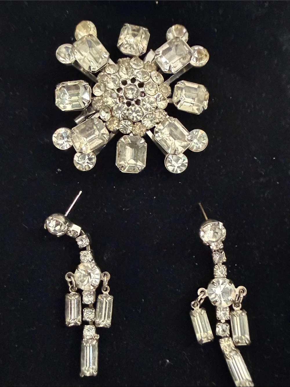 Crystal Snowflake Brooch & Drop Earrings Set - Clear Rhinestone
